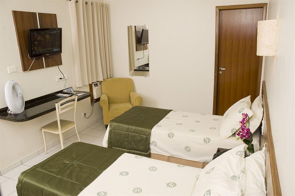 Araucaria Hotel Business - มารินกา ภายนอก รูปภาพ