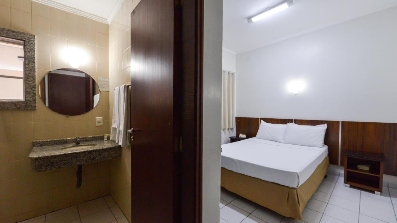 Araucaria Hotel Business - มารินกา ภายนอก รูปภาพ