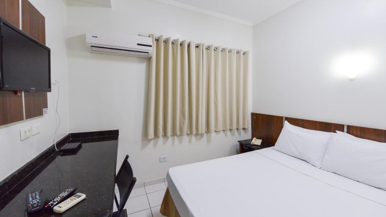 Araucaria Hotel Business - มารินกา ภายนอก รูปภาพ